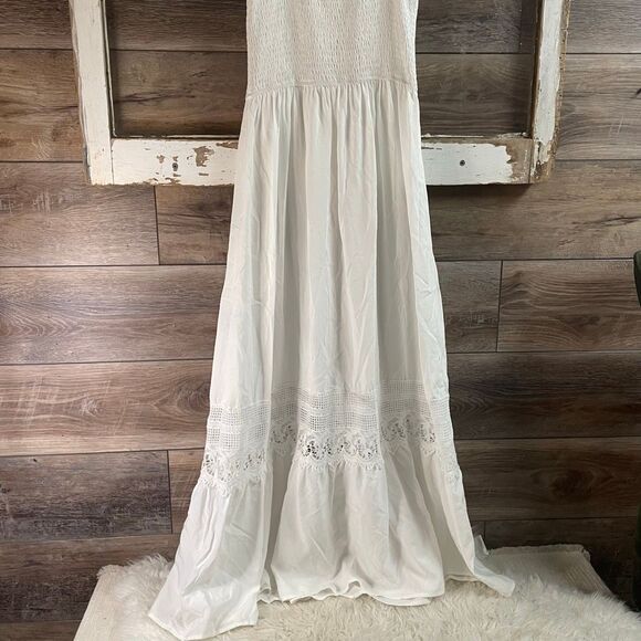 White Boho Maxi Dress Lace Trim Smocked Waist Beachy Size Small NWT - Picture 9 of 11